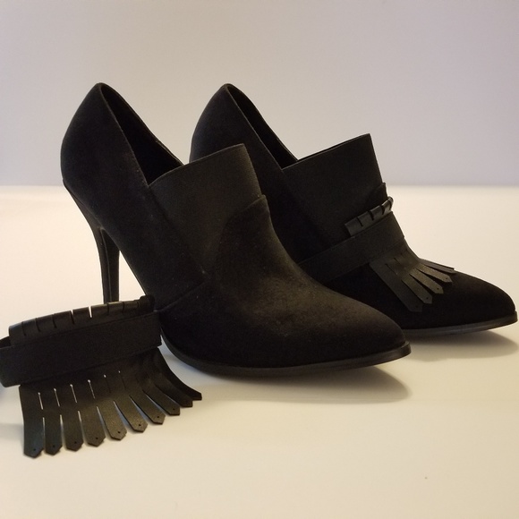 Mi.iM❤Black Faux Suede Removable Tassel Strap Heel - Picture 3 of 8
